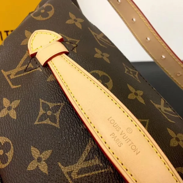 LV Bumbag Monogram Canvas -Brown - Image 7